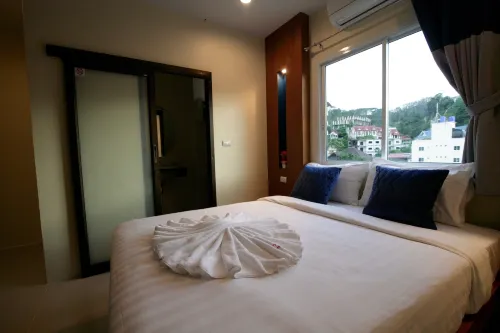 Calypso Patong Hotel Phòng Photos