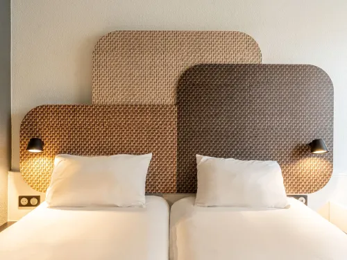 B&B HOTEL Marseille Prado Parc des expositions Chambres Photos