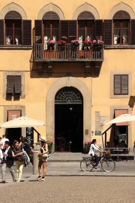 Piazza Pitti Palace Circondario Photos