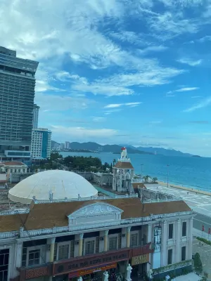 Happy Light Central Nha Trang Рядом с отелем Photos