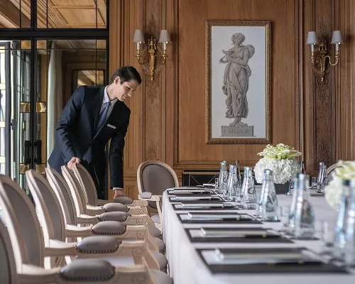 Four Seasons Hotel George V Paris Business Photos