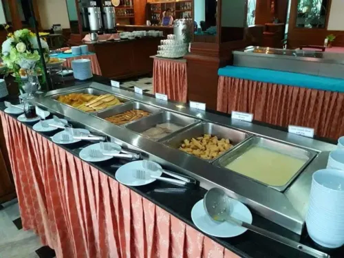 Royal Palace Hotel Restauration Photos