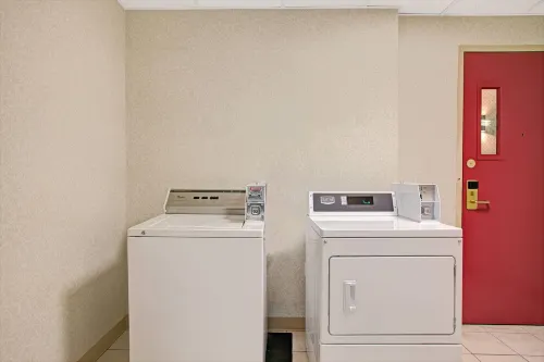Days Inn by Wyndham Parsippany Public Areas Photos
