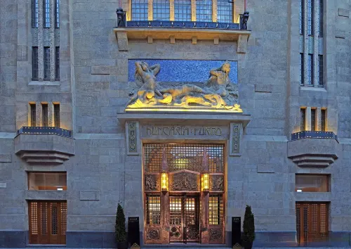 Continental Hotel Budapest Exterior Photos