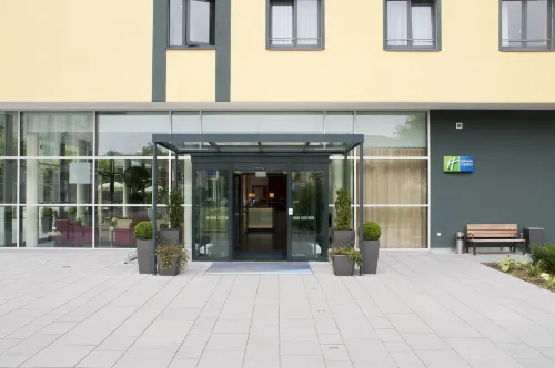 Holiday Inn Express Singen Außen Photos