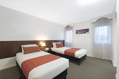 Central Court Motel Warrnambool Photos