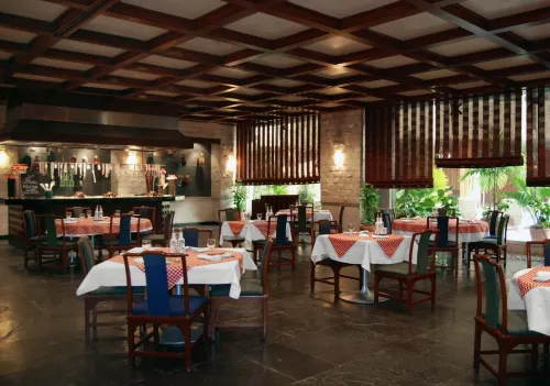 Mövenpick Hotel Karachi تناول الطعام Photos