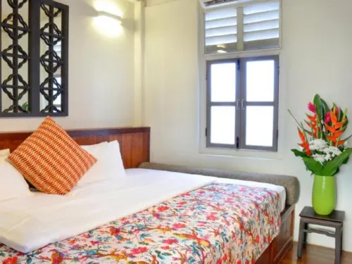 Muntri Mews Photos