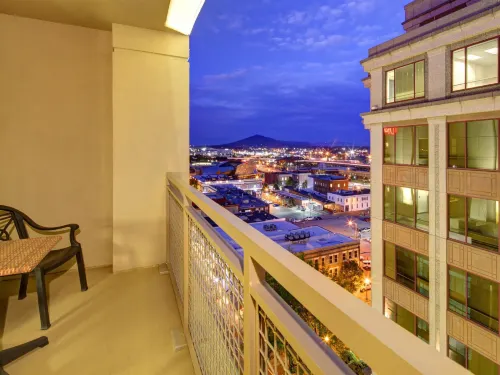 Hampton Inn & Suites Roanoke Downtown Near Hotel Photos