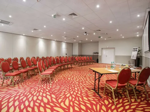 Hotel Mercure Rambouillet Relays du Château Espaces Affaires Photos