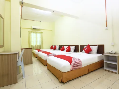Super OYO 89651 Harmoni Hotel Photos