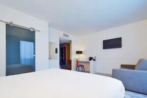 Hôtel Kyriad Troyes Centre Chambres Photos