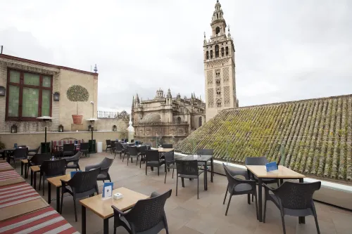 Hotel Doña María Dining Photos