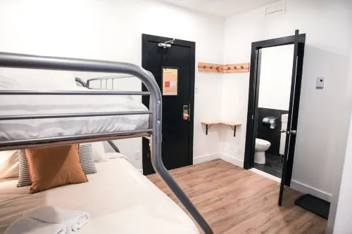 Auberge Saintlo Montréal Hostel Kamar Photos
