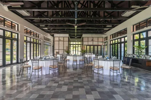Dusit Thani Lubi Plantation Resort Business Facilities Photos