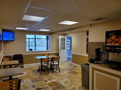 Super 8 by Wyndham Little Rock/North/Airport Restauration Photos