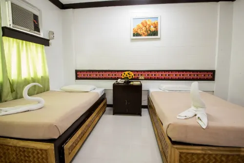 Family Country Hotel & Convention Center Camere Photos