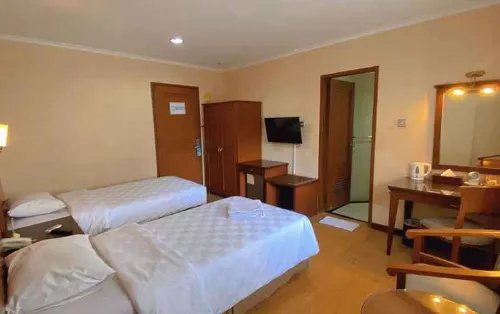 Cipta Hotel Wahid Hasyim Kamar Photos