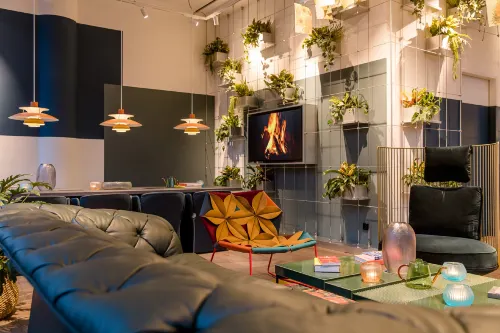 Motel One Rotterdam Öffentliche Flächen Photos
