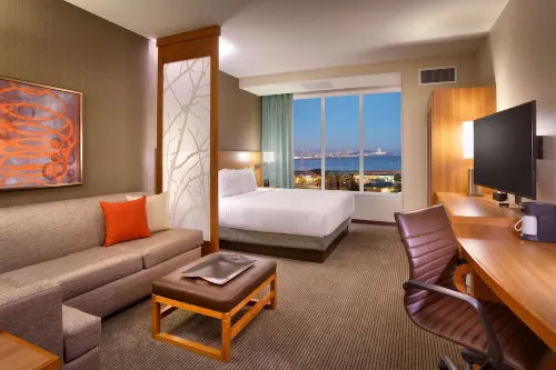 Hyatt Place Emeryville/San Francisco Bay Area Rooms Photos