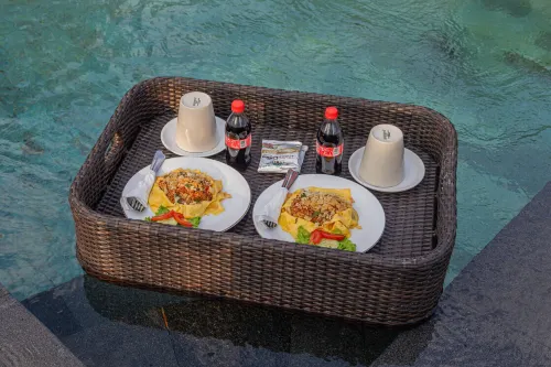 Kubu Selat Villa and Glamping Dining Photos