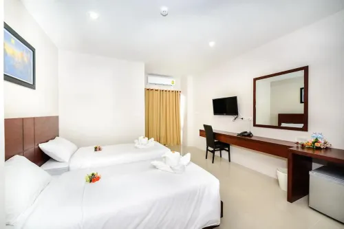 The Topaz Residence Phuket Town Chambres Photos
