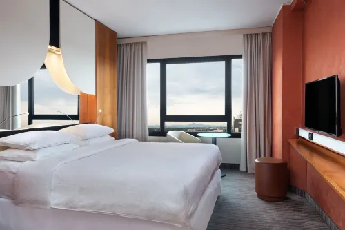 Four Points by Sheraton Padova Kamar Photos