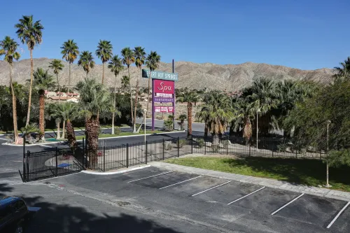 Desert Hot Springs Spa Hotel Общественные зоны Photos