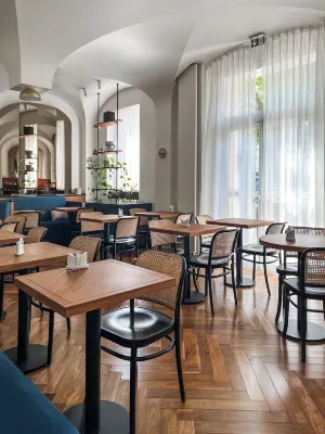 Hotel Friedland Champs Elysees  Restauration Photos