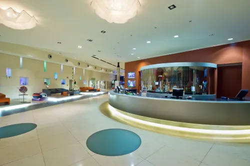 UNA HOTELS T Hotel Cagliari Espaces publics Photos