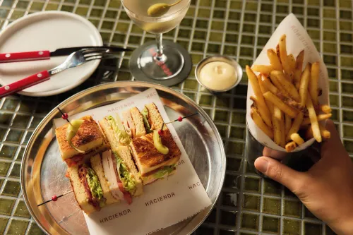 Pullman Quay Grand Sydney Harbour Dining Photos