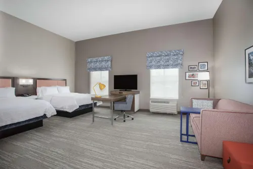 Hampton Inn and Suites by Hilton Logan Rooms Photos