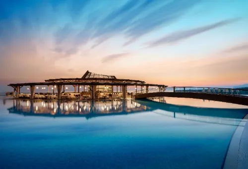Elexus Hotel Resort & Spa & Casino Рядом с отелем Photos