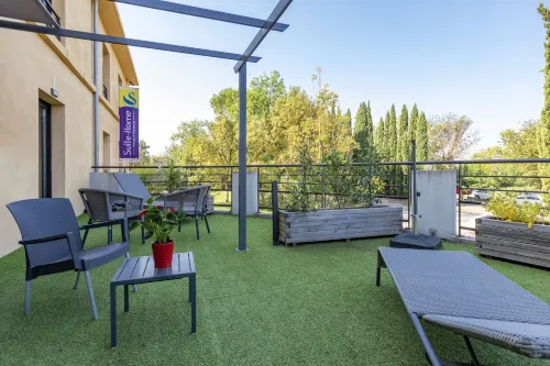 Hôtel et résidence Suite Home d'Aix en Provence Bouc Bel Air Espaces publics Photos