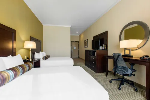 The Oaks Hotel & Suites Photos