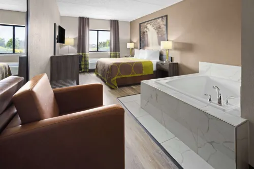 Super 8 by Wyndham Henrietta/Rochester Area Photos