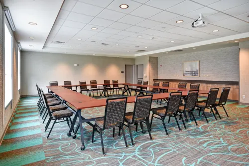 Home2 Suites by Hilton Amherst Buffalo Business Facilities Photos