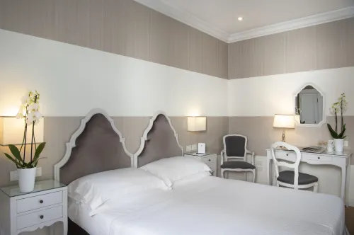 Hotel Rapallo Kamar Photos