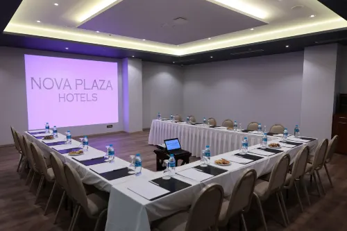 Nova Plaza Crystal Hotel & Spa Бизнес-удобства Photos