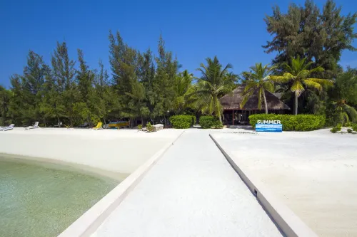 Summer Island Maldives Resort À proximité de l'hôtel Photos