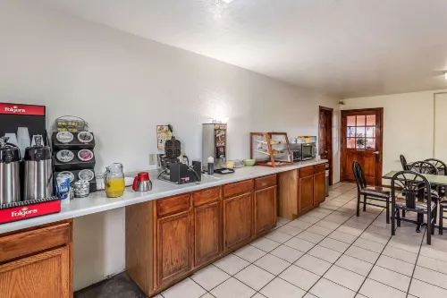 Rodeway Inn Ristorazione Photos