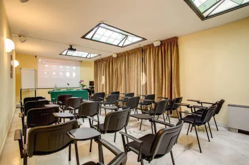 Hotel Milani Business Facilities Photos