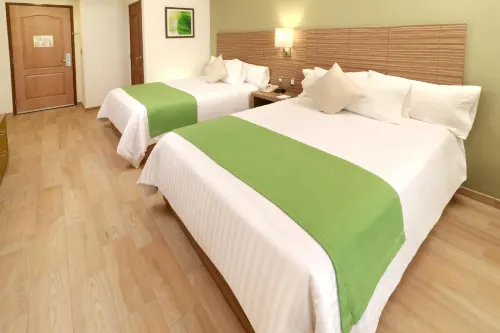Wyndham Garden Monterrey Valle Real Zimmer Photos