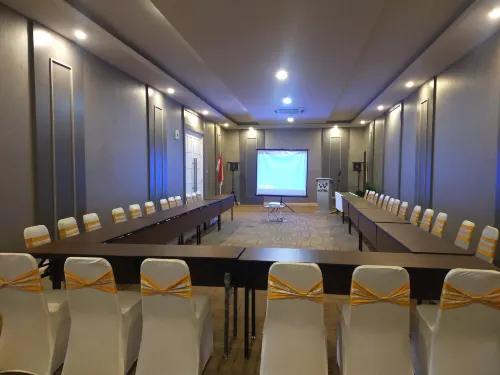 WE Hotel Lubuk Linggau Fasilitas Bisnis Photos