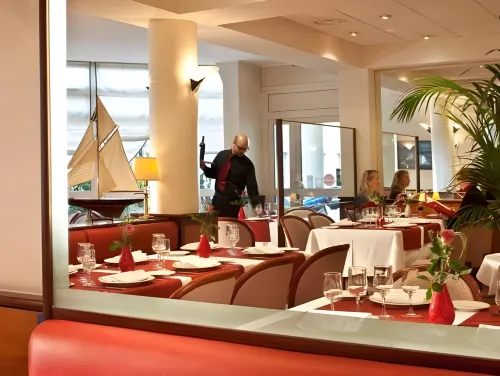 Hôtel Restaurant L'Amirauté Brest Restauration Photos