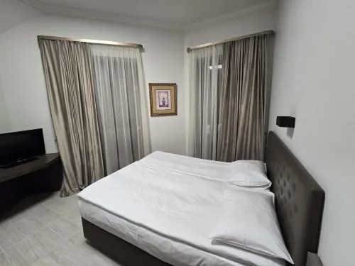 Yerevan Deluxe Hotel Rooms Photos