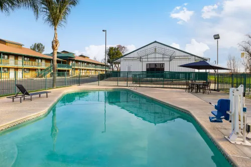 Travelodge by Wyndham Lemoore Near Naval Air Station Loisirs et amusements Photos