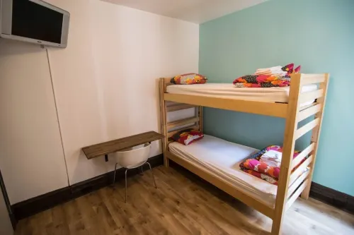 The Bartlett Hotel and Guesthouse Rooms Photos
