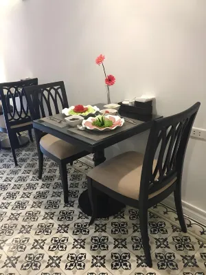 Golden Rooster Hotel Photos