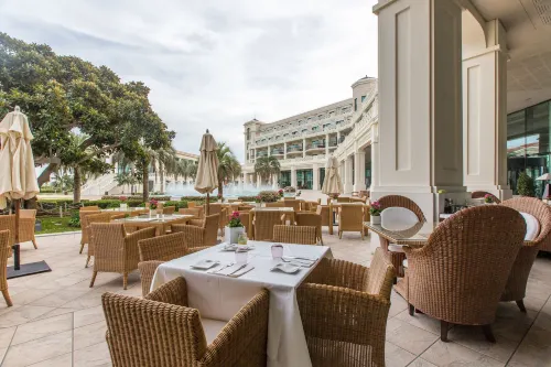 Las Arenas Balneario Resort Restauration Photos